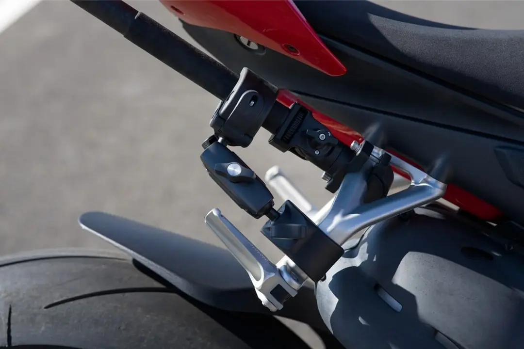 DJI Osmo Çift Kollu Kelepçe Aparatı