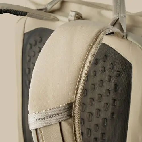 PGYTECH OneGo Roamer Tech 18L Sırt Çantası (Sand Khaki)