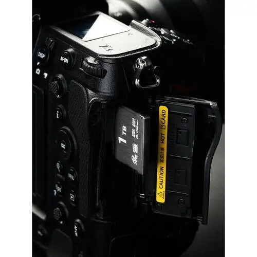 Exascend Essential Pro 512GB CF Express 4.0 Type B Hafıza Kartı