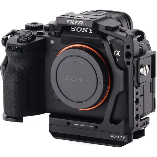 Ürün görseli: Tilta Full Camera Cage for Sony Alpha 7 V ( A7IV & A7R V uyumludur)